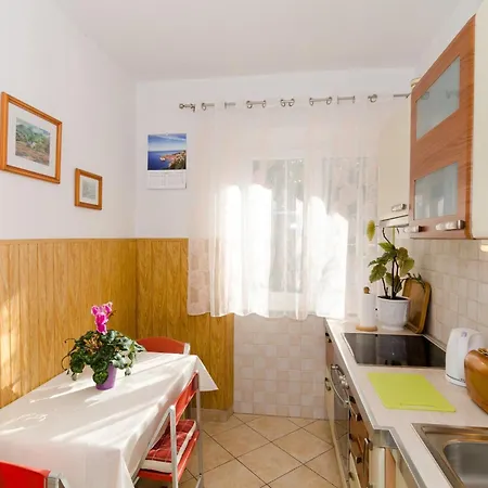 Red Orange - Two-bedroom With Terrace * Dubrovník